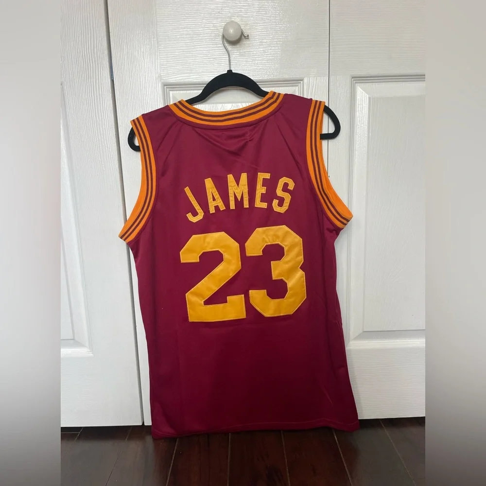 Men’s Mitchell & Ness Cleveland Cavaliers Jersey Lebron James - Picture 2 of 6